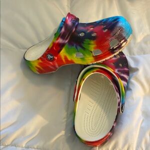 CROCS Red and Yellow Slippers with Ventilation and Heel Strap